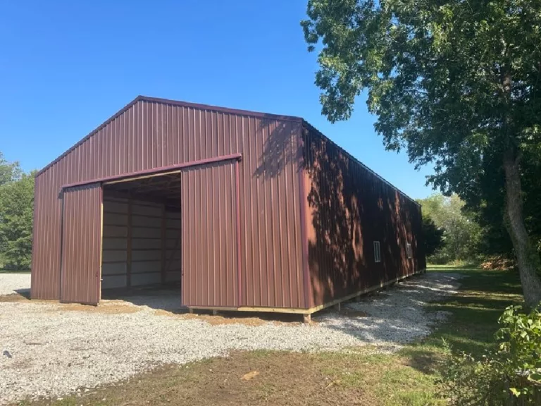 Large Pole Barn With Sliding Doors